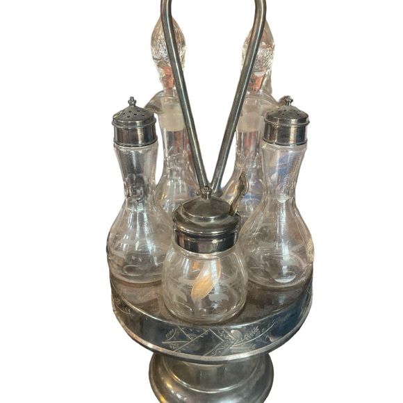 Antique Meriden B Company 5 Piece Condiment Set, Etched Glass, Spoon, 1852-1898 - Picture 13 of 16